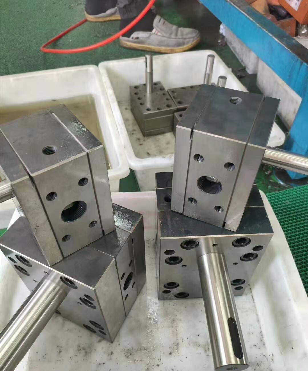 熔噴布專用計(jì)量泵