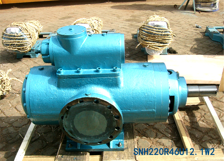 遠東為成都某鋼鐵廠定制的SNH2200R46U12.1W2螺桿泵已發貨